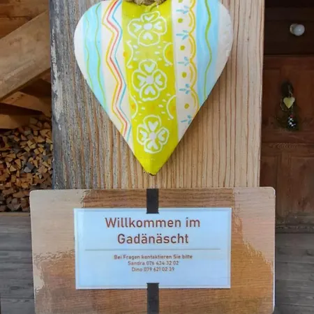 Gadaenaescht 3* Jenaz